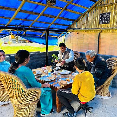 Dreamwoods A Travellers Farm Pansiyon Dharamshala Dış mekan fotoğraf
